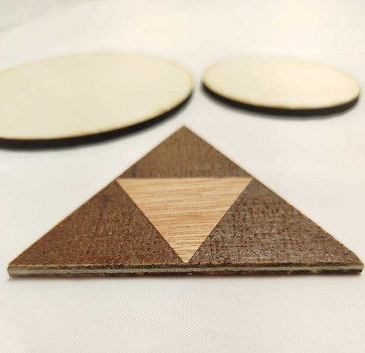 Dessous de verre triforce semi gravé (liquidation spéciale) Product vendor